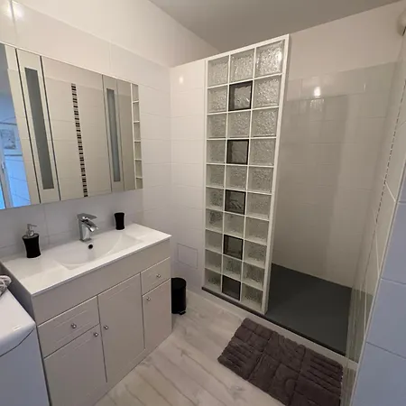 Appartamento T2, Balcon, Calme, 800m De La Baule *