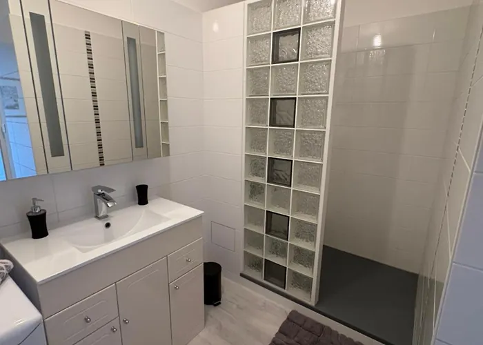 Apartmán T2, Balcon, Calme, 800m De La Baule *